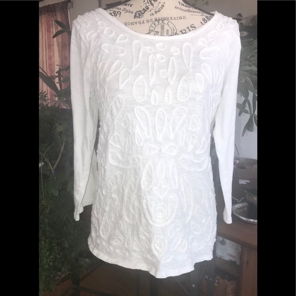 *Bundle Of 4 tops all size medium. Unknown brands - Picture 1 of 8